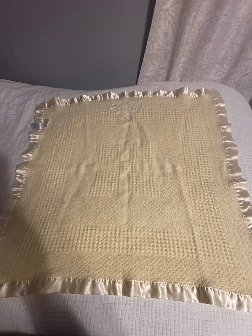 Kidget Thermal Baby Blanket Giraffe w. Satin Trim Yellow Unisex Vintage Babycore